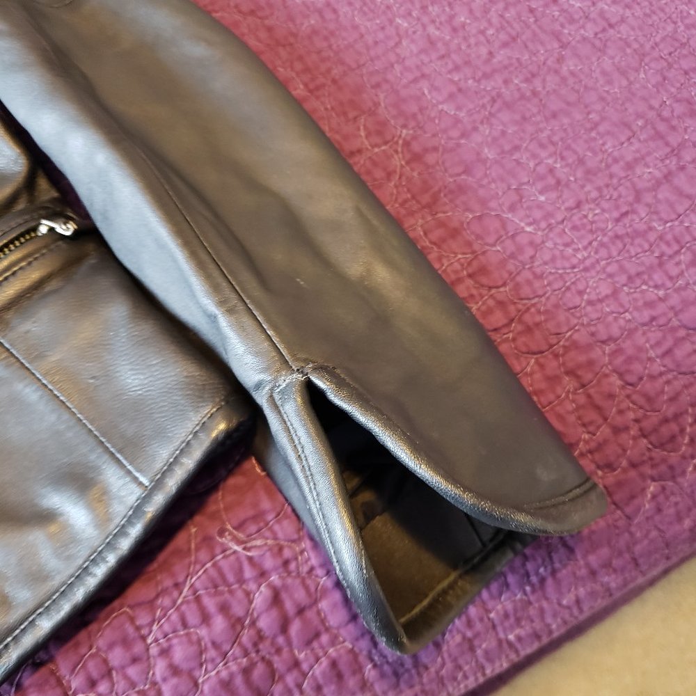 100% Leather Jacket - image 3